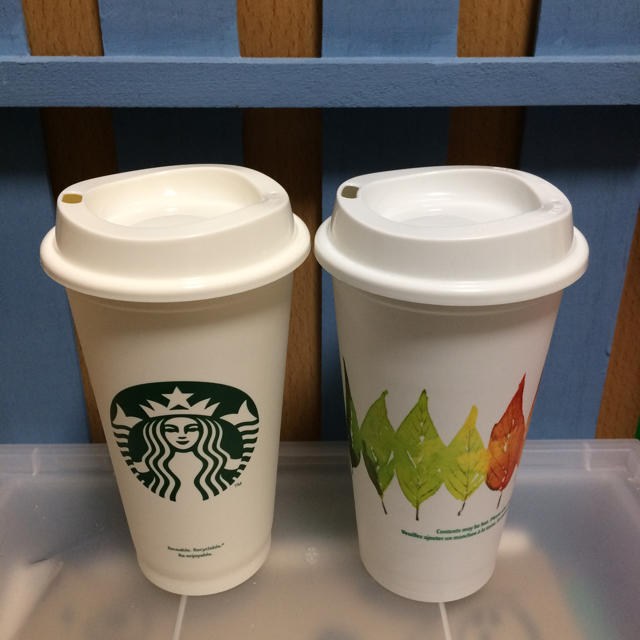 Starbucks Coffee(スターバックスコーヒー)のスターバックス リユーザブルカップ 2本セット 海外限定 期間限定 インテリア/住まい/日用品のキッチン/食器(タンブラー)の商品写真