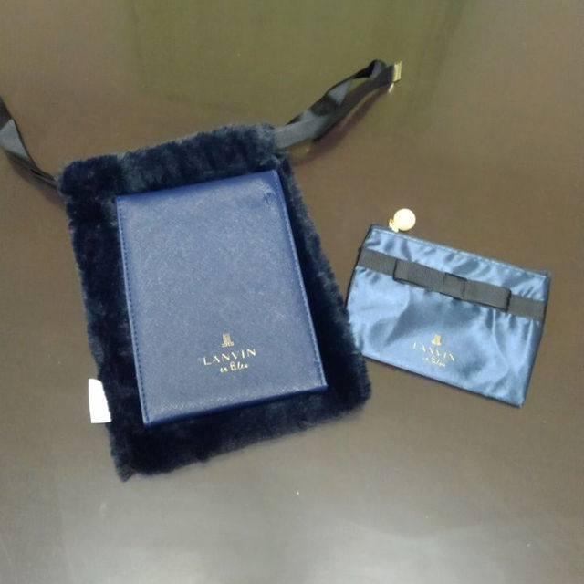 LANVIN en Bleu(ランバンオンブルー)のスイート　付録 レディースのファッション小物(その他)の商品写真