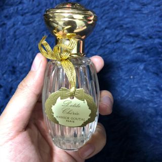 アニックグタール(Annick Goutal)のアニックグタール プチシェリー(香水(女性用))