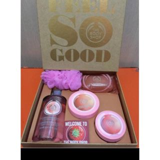 ザボディショップ(THE BODY SHOP)の新品THE BODY SHOPのピンクグレープフルーツ　バス＆ボディギフト5点(ボディクリーム)