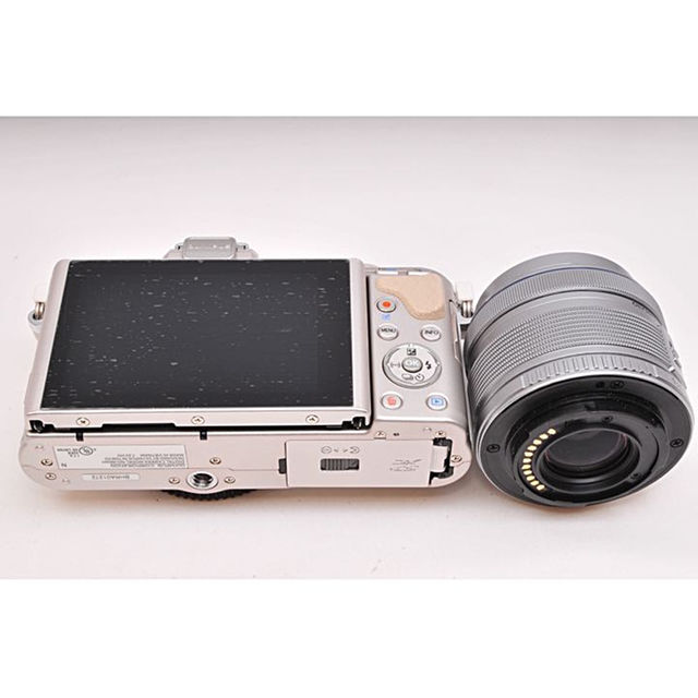 OLYMPUS(オリンパス)の⭐︎ボディ新品⭐︎OLYMPUS PEN E-PL8✨長期3ヶ月保証✨ スマホ/家電/カメラのカメラ(その他)の商品写真