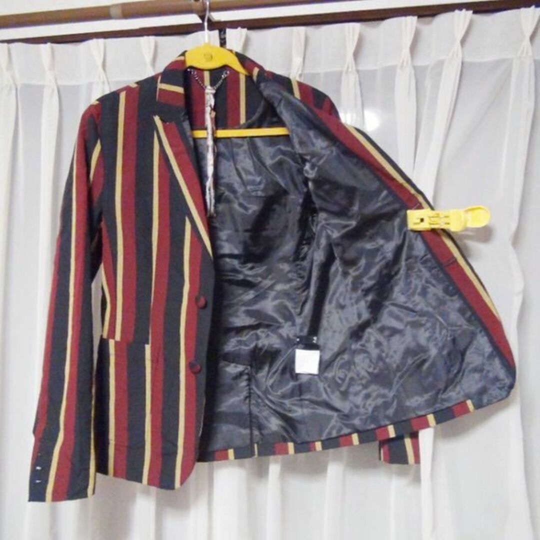 テッツプロダクトの縦じまのテーラージャケット（M) !。 メンズのスーツ(スーツジャケット)の商品写真