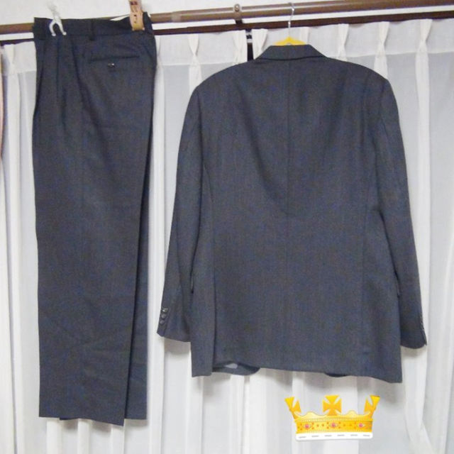 JUNのスーツ（L) グレイ 日本製 毛１００％ メンズのスーツ(セットアップ)の商品写真