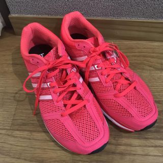 アディダス(adidas)のアディダススニーカー新品２４㎝❤️(スニーカー)