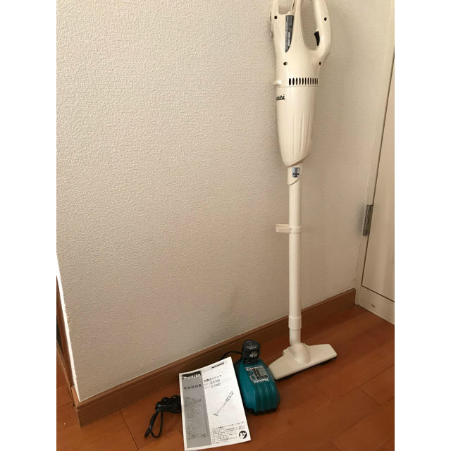 Makita(マキタ)の鮫肌様専用 スマホ/家電/カメラの生活家電(掃除機)の商品写真