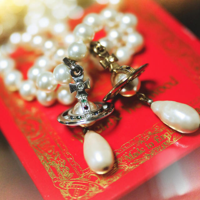 Vivienne Westwood(ヴィヴィアンウエストウッド)のレア♡ Vivienne Westwood 1連 ドロップパール チョーカー レディースのアクセサリー(ネックレス)の商品写真