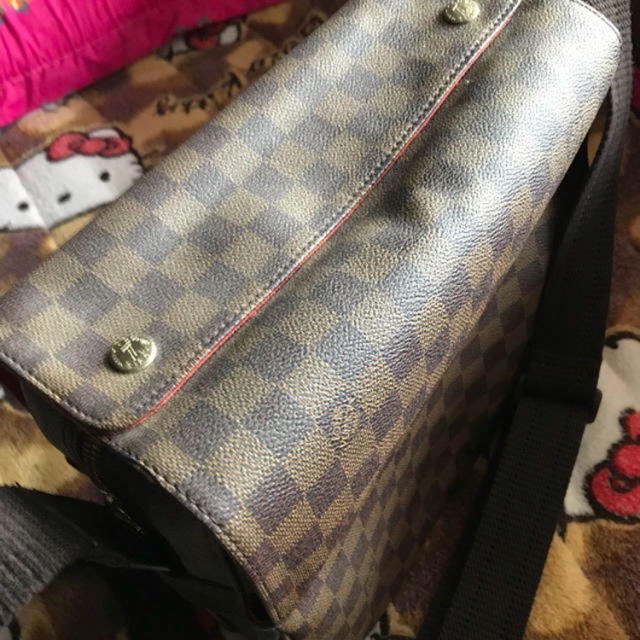 LOUIS VUITTON(ルイヴィトン)のヴィトン  ダミエ  ショルダー 訳あり レディースのバッグ(ショルダーバッグ)の商品写真