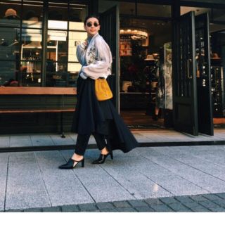 アメリヴィンテージ(Ameri VINTAGE)のameri  OLIVE FRILL PANTS(カジュアルパンツ)