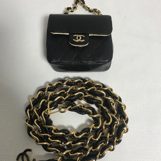 CHANEL(シャネル)の正規品 シャネル ウエストポーチ レディースのバッグ(ボディバッグ/ウエストポーチ)の商品写真