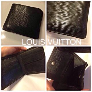 ルイヴィトン(LOUIS VUITTON)のルイヴィトン♡エピ2つ折り財布(財布)