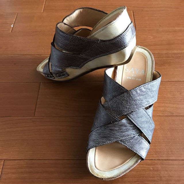 SAYA / RABOKIGOSHI(サヤラボキゴシ)の⭐️りんこ様専用⭐️値下！《1度着用》SAYA  SV 22.0〜22.5cm レディースの靴/シューズ(サンダル)の商品写真