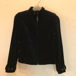 トゥービーシック(TO BE CHIC)のトゥービーシックのジャケットです(ノーカラージャケット)