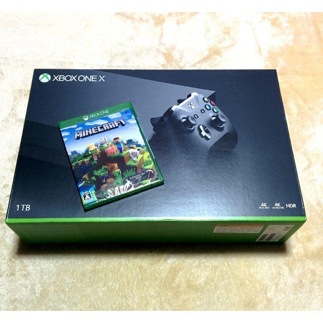 Xbox(エックスボックス)のXBOX ONE X & マインクラフト エクスプローラーパック エンタメ/ホビーのゲームソフト/ゲーム機本体(家庭用ゲーム機本体)の商品写真