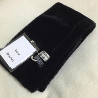 アクネ(ACNE)のacne ファーマフラー 正規品(マフラー/ショール)