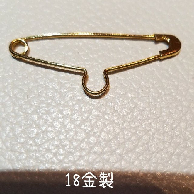 18金製シンプルブローチ金具(金具本体のみ) レディースのアクセサリー(ブローチ/コサージュ)の商品写真