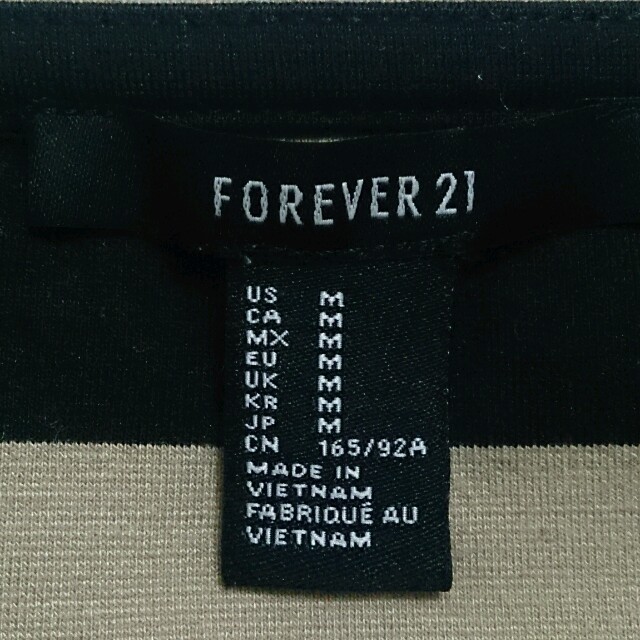 FOREVER 21(フォーエバートゥエンティーワン)のForever21 新品 ボーダーT レディースのトップス(Tシャツ(半袖/袖なし))の商品写真