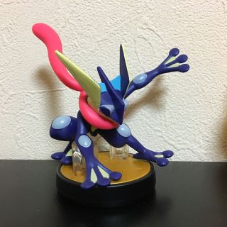 ニンテンドウ(任天堂)の【とく様専用】amiibo ポケモン ゲッコウガ 【アミーボ】(ゲームキャラクター)