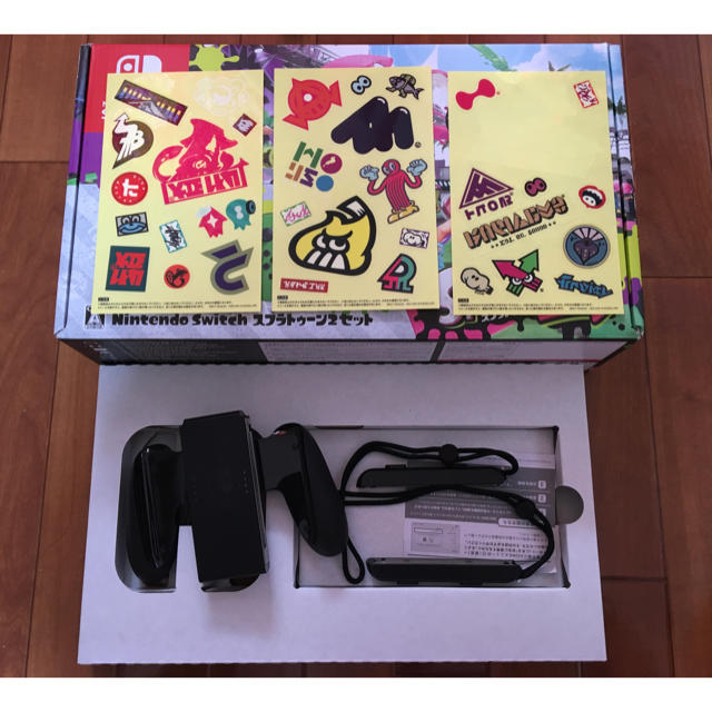 Nintendo Switch(ニンテンドースイッチ)のスプラトゥーン2 任天堂Switch エンタメ/ホビーのゲームソフト/ゲーム機本体(家庭用ゲーム機本体)の商品写真