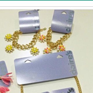 クレアーズ(claire's)の■新品■送料込み☆フラワービジューブレス(ブレスレット/バングル)