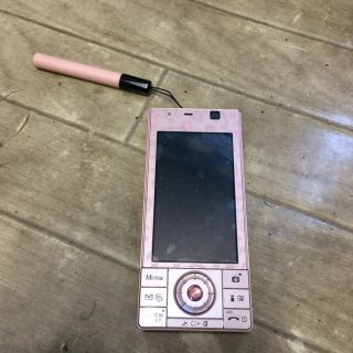 エヌティティドコモ(NTTdocomo)のドコモFO4C  渋谷系携帯です（笑）(携帯電話本体)