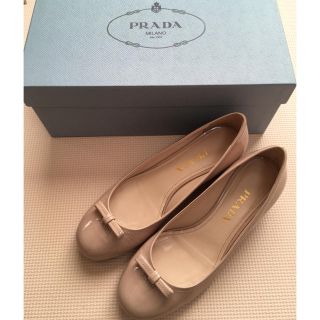 プラダ(PRADA)の【本日限定値下げ】【美品】プラダ PRADA ローヒールパンプス ピンクベージュ(ハイヒール/パンプス)