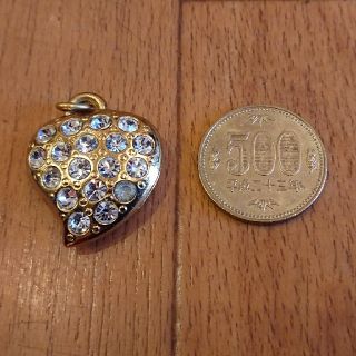 SAINT LAURENT(ハート ・ ネックレス)のフリマアイテム一覧 SAINT LAURENT(ハート ・ ネックレス)のフリマアイテム一覧