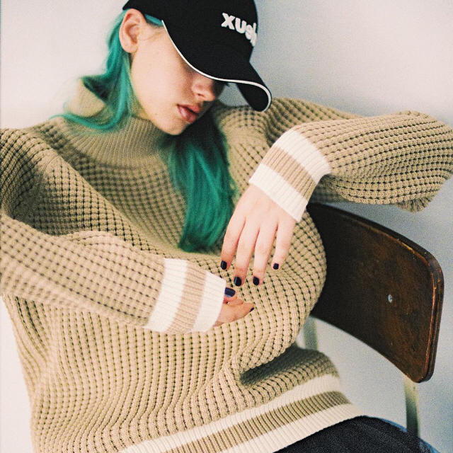 moussy(マウジー)の今季☆MOUSSY SW LONG SLEEVE WAFFLE KNIT☆ニット レディースのトップス(ニット/セーター)の商品写真