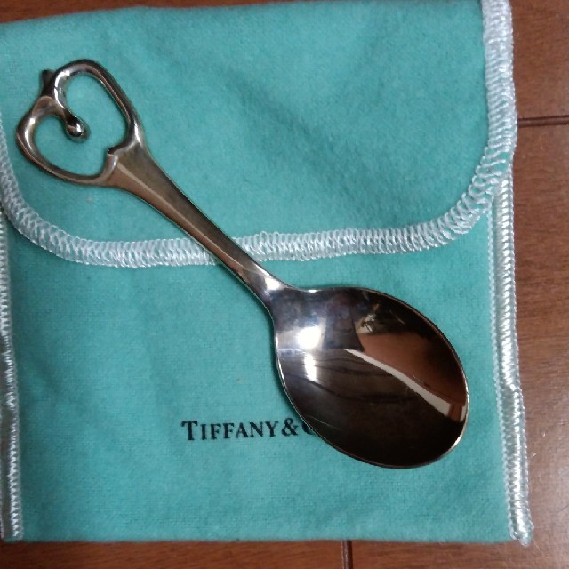 Tiffany & Co.(ティファニー)のティファニー　スプーン　🍎りんご🍏 キッズ/ベビー/マタニティの授乳/お食事用品(スプーン/フォーク)の商品写真