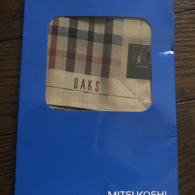 DAKS(ダックス)のLEE様専用！新品未使用☆DAKSハンカチ メンズのファッション小物(ハンカチ/ポケットチーフ)の商品写真