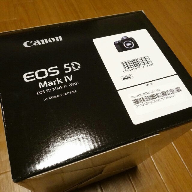 Canon(キヤノン)のcanon 5D markⅣ ボディ 新品未使用 スマホ/家電/カメラのカメラ(デジタル一眼)の商品写真