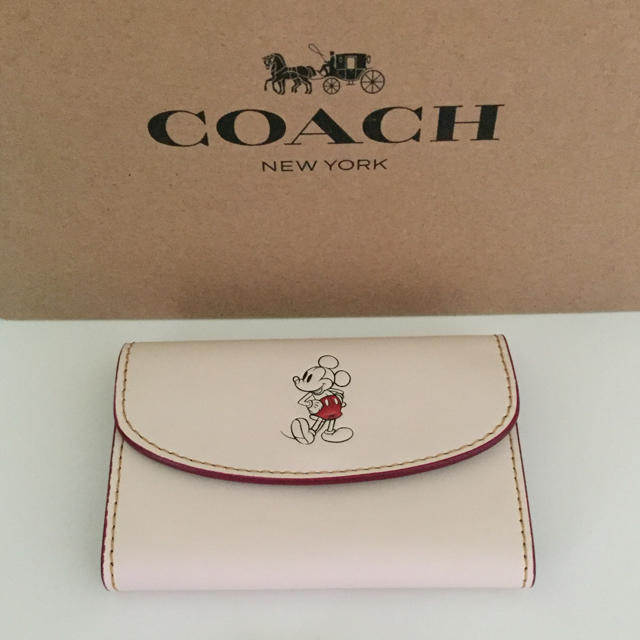 Coach 新品 未使用 Coach ミッキー コーチ キーケース ホワイト の通販 By Lala S Ny Shop コーチならラクマ