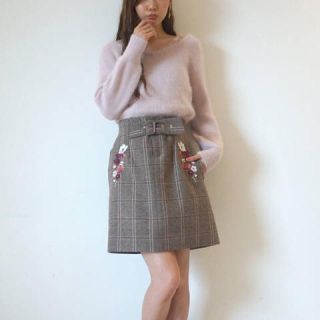 ジルバイジルスチュアート(JILL by JILLSTUART)の今季 完売 刺繍 チェック スカート(ミニスカート)