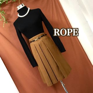 ロペ(ROPE’)のロペ＊美品 ベルト付きボックスプリーツスカート＊(ひざ丈スカート)