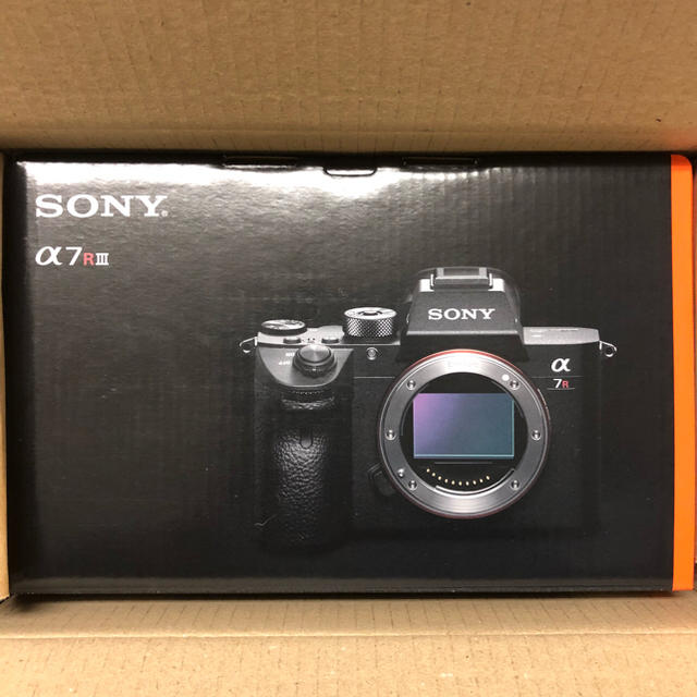 SONY(ソニー)の【SMGO様専用】【新品未開封】SONY α7RIII ソニー スマホ/家電/カメラのカメラ(ミラーレス一眼)の商品写真