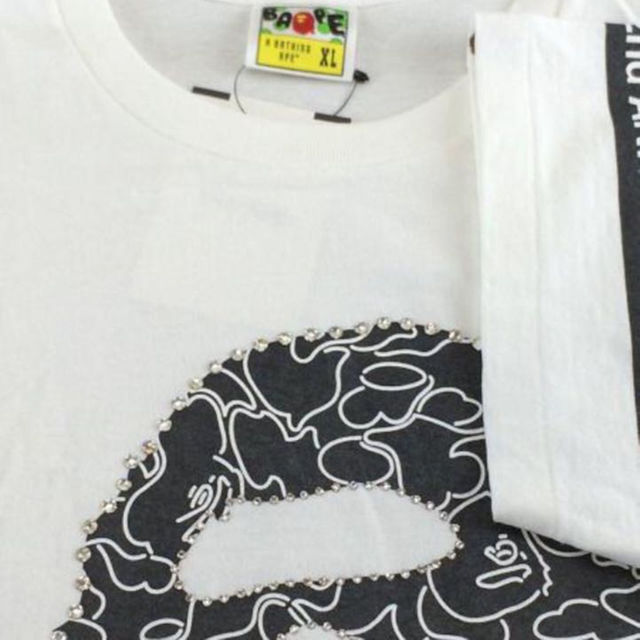 A BATHING APE(アベイシングエイプ)のAPE 22周年記念モデル スワロフスキー Tシャツ XL NIGO 藤原ヒロシ メンズのトップス(Tシャツ/カットソー(半袖/袖なし))の商品写真