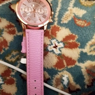 ピンク腕時計(腕時計)
