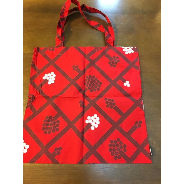 marimekko(マリメッコ)の値下げしました！マリメッコ Spalje ファブリックバッグ レディースのバッグ(トートバッグ)の商品写真