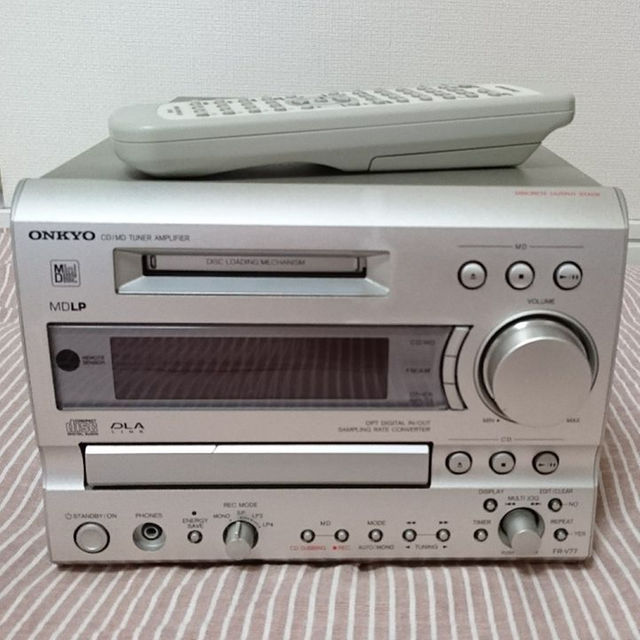 ONKYO(オンキヨー)のオンキヨー FR-V77 CD/MDチューナーアンプ スマホ/家電/カメラのオーディオ機器(アンプ)の商品写真