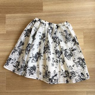 トッコ(tocco)のtocco  花柄シースルースカート(ひざ丈スカート)