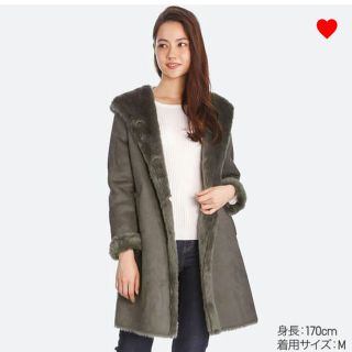 ユニクロ(UNIQLO)のUNIQLO ムートンタッチフーデットコート(その他)