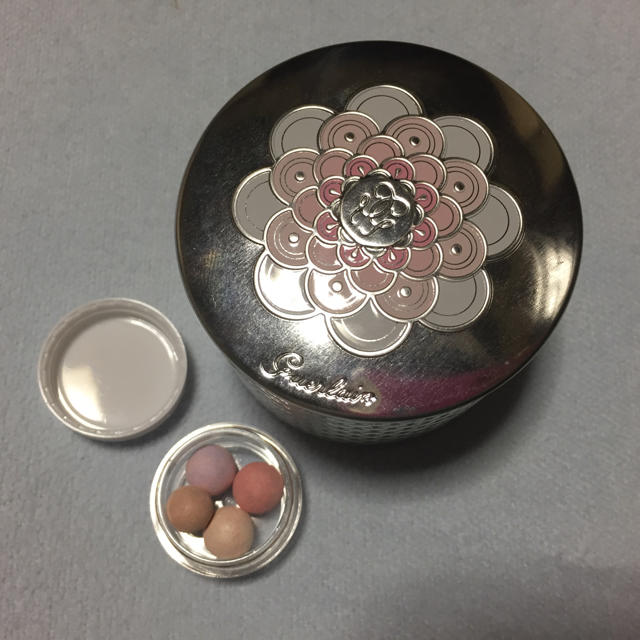 GUERLAIN(ゲラン)のゲラン メテオリット  お試し コスメ/美容のベースメイク/化粧品(フェイスパウダー)の商品写真