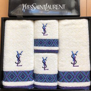 イヴサンローランボーテ(Yves Saint Laurent Beaute)のタオルセット(イヴ・サンローラン)☆値下げしました！(タオル/バス用品)