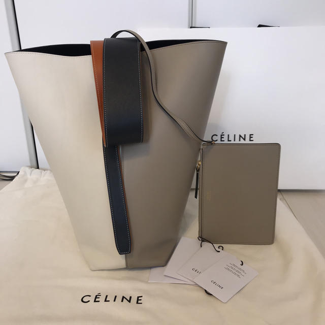 3年保証』 - celine ハワイ購入 バッグ スモール ツイステッドカバ