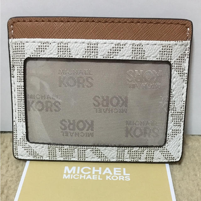 Michael Kors(マイケルコース)のマイケルコース カード&パスケース新品 メンズのファッション小物(名刺入れ/定期入れ)の商品写真