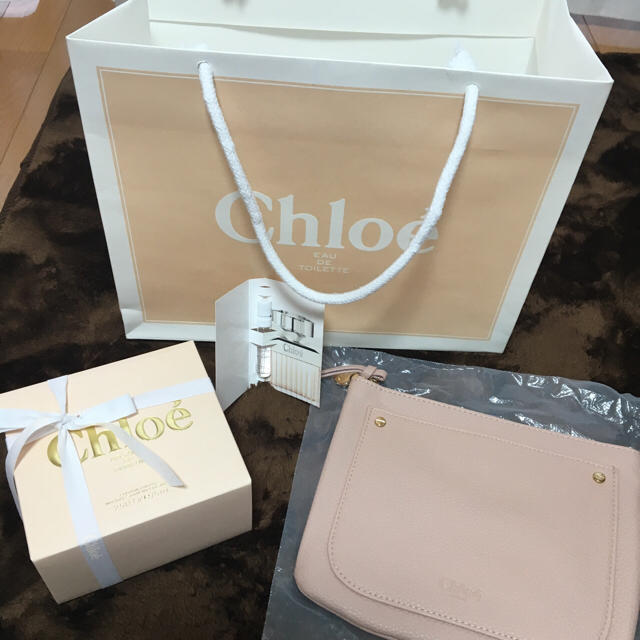 Chloe(クロエ)のChloe' アブソリュ ドゥ パルファム 新品 コスメ/美容の香水(香水(女性用))の商品写真