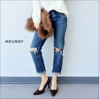 マウジー(moussy)の値下げ【moussy】マウジーテーパードジーンズ(デニム/ジーンズ)