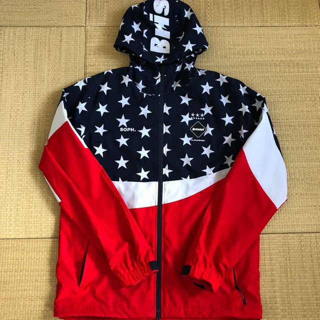 送料0円】 SOPH XL レアコカコーラコラボ FCRB - マウンテンパーカー