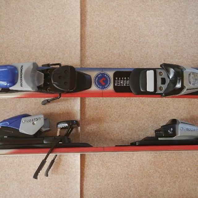 スキー板　ＲＯＳＳＩＧＮＯＬ　中古 　１２００ｍｍ スポーツ/アウトドアのスキー(板)の商品写真