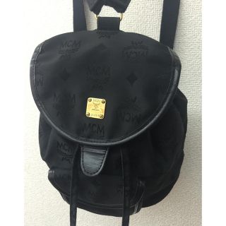 エムシーエム(MCM)のＭＣＭ ナイロンミニリュック 黒(リュック/バックパック)