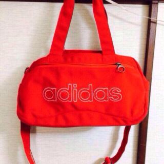 アディダス(adidas)のadidas ショルダーバッグ(ショルダーバッグ)